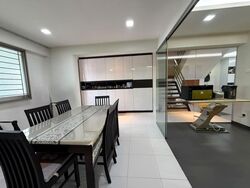Blk 894 TAMPINES GROVE (Tampines), HDB Executive #601302301